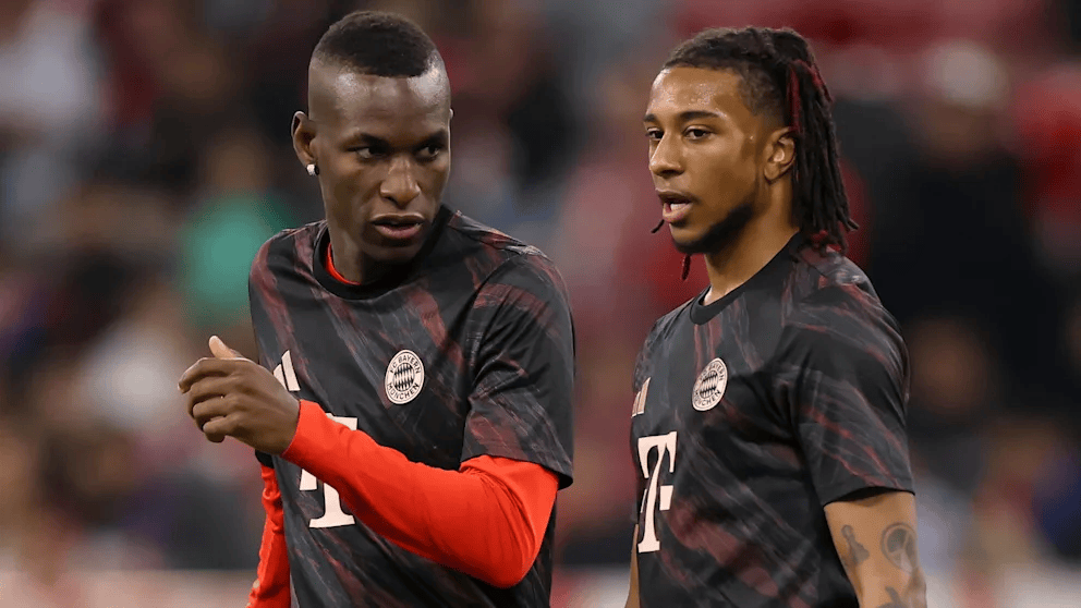 名誉主席乌 名誉主席乌