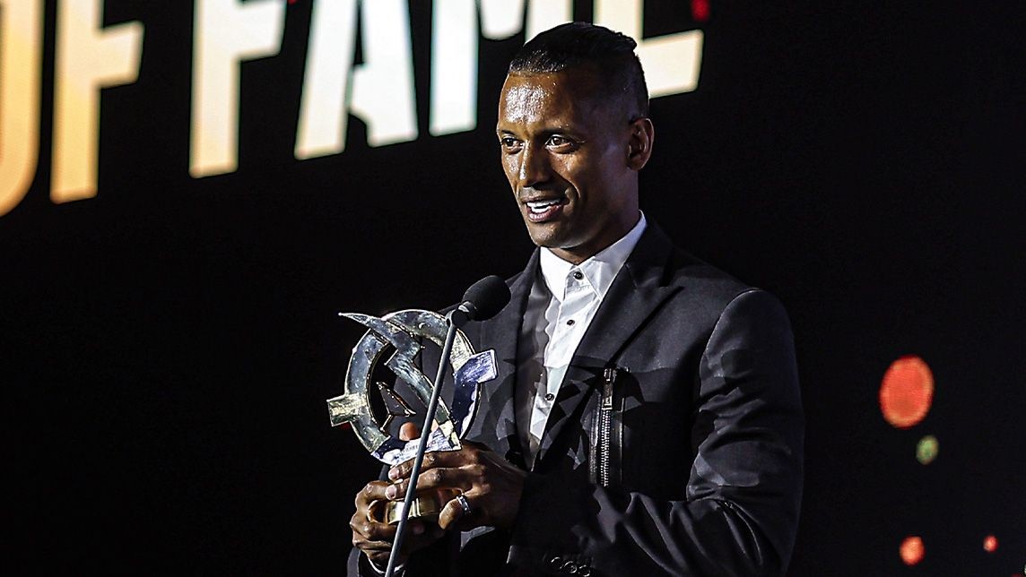 虽然未能亲, 的第三届葡